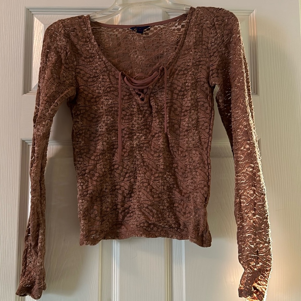 Aeropostale lace detail long sleeve top